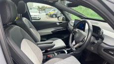 Volkswagen ID.3 150kW Family Pro Performance 58kWh 5dr Auto Electric Hatchback